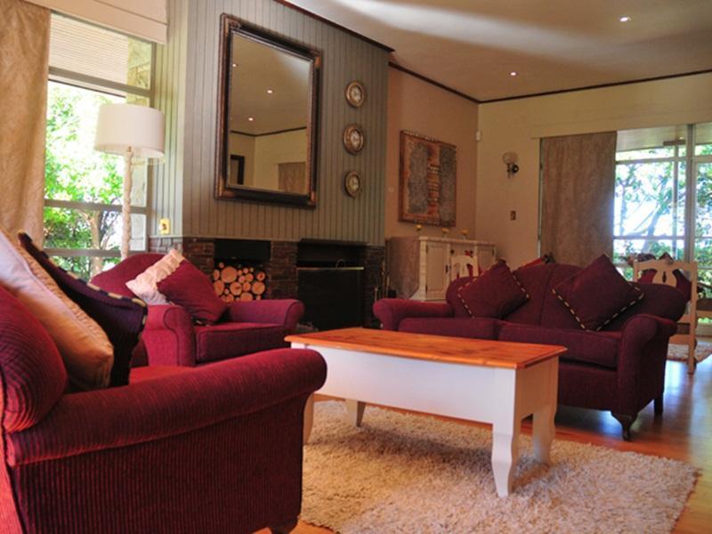 King'S Highway Guest House Сомерсет-Уэст Экстерьер фото
