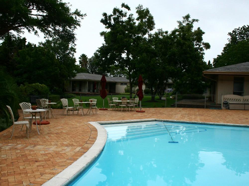 King'S Highway Guest House Сомерсет-Уэст Экстерьер фото