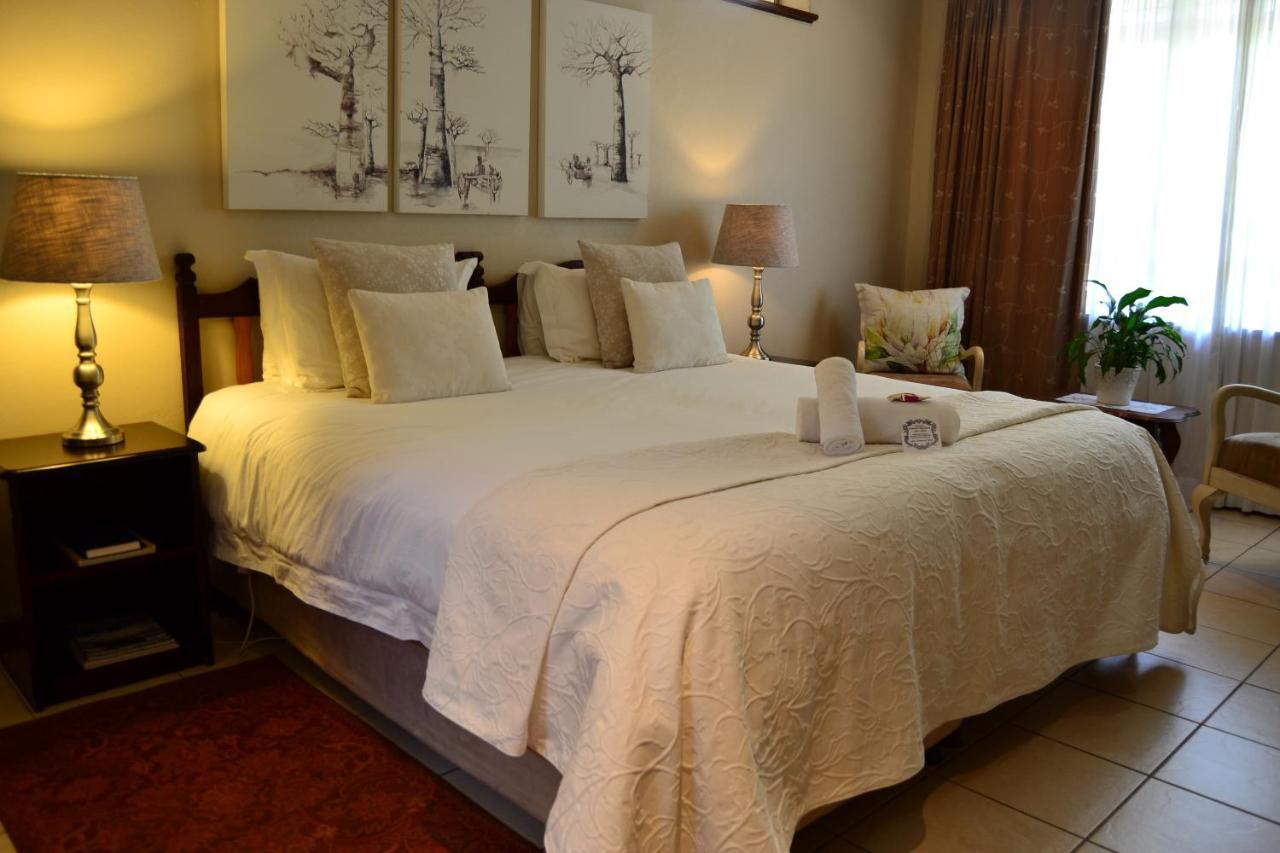 King'S Highway Guest House Сомерсет-Уэст Экстерьер фото