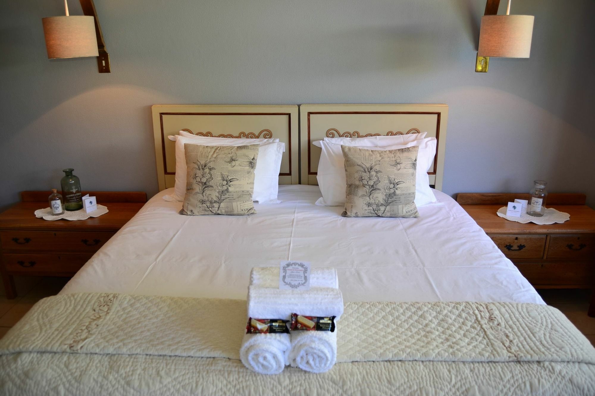 King'S Highway Guest House Сомерсет-Уэст Экстерьер фото