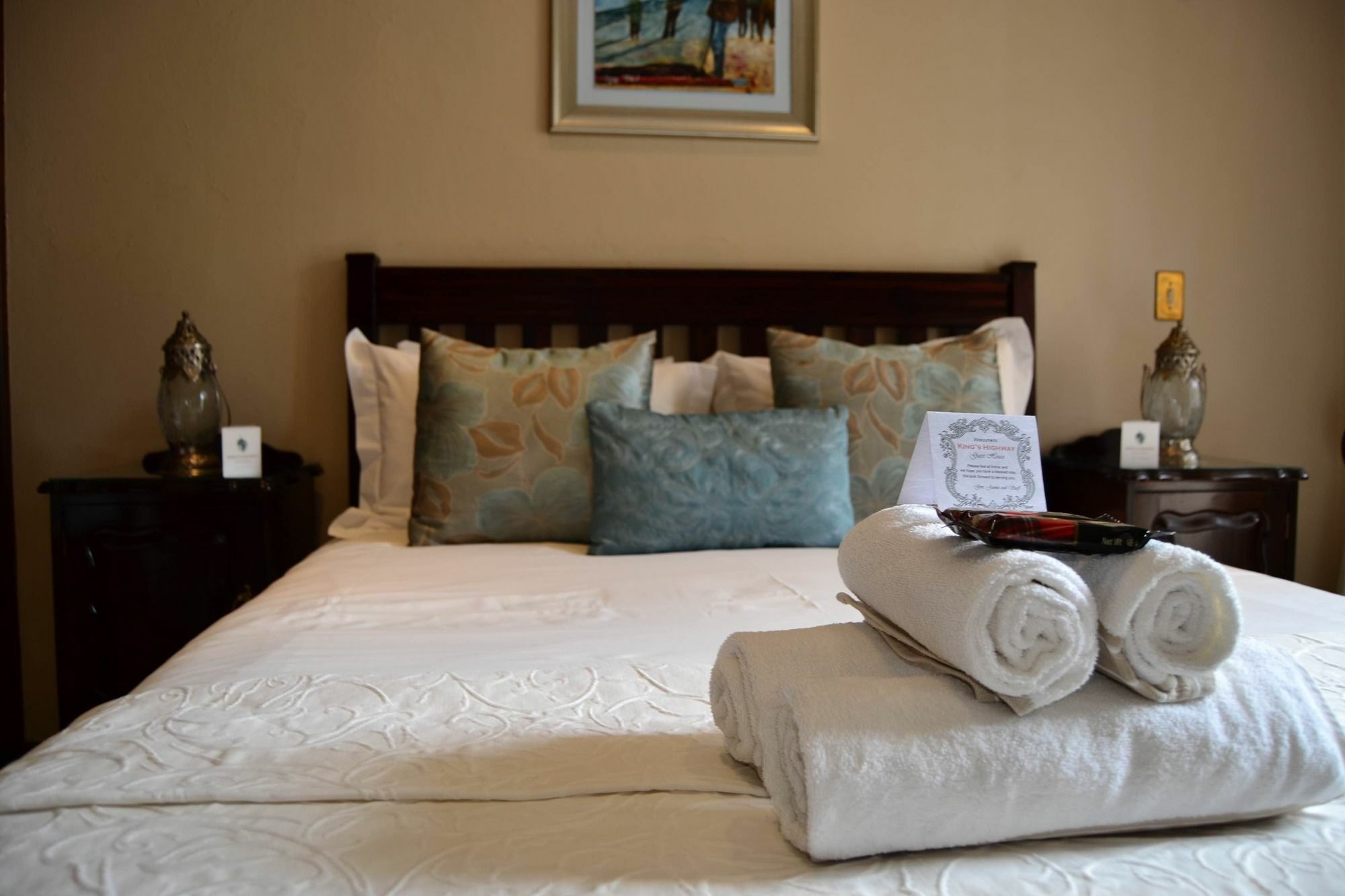 King'S Highway Guest House Сомерсет-Уэст Экстерьер фото